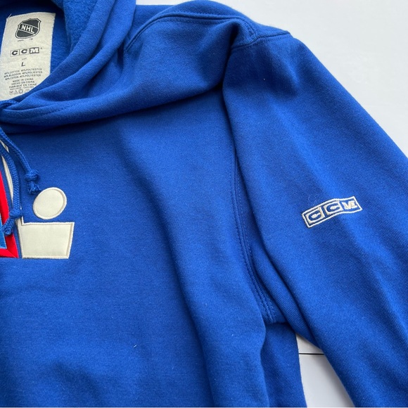 NHL Quebec Nordiques Deep Blue CCM Pullover Hoodie Men’s Large - Picture 5 of 12